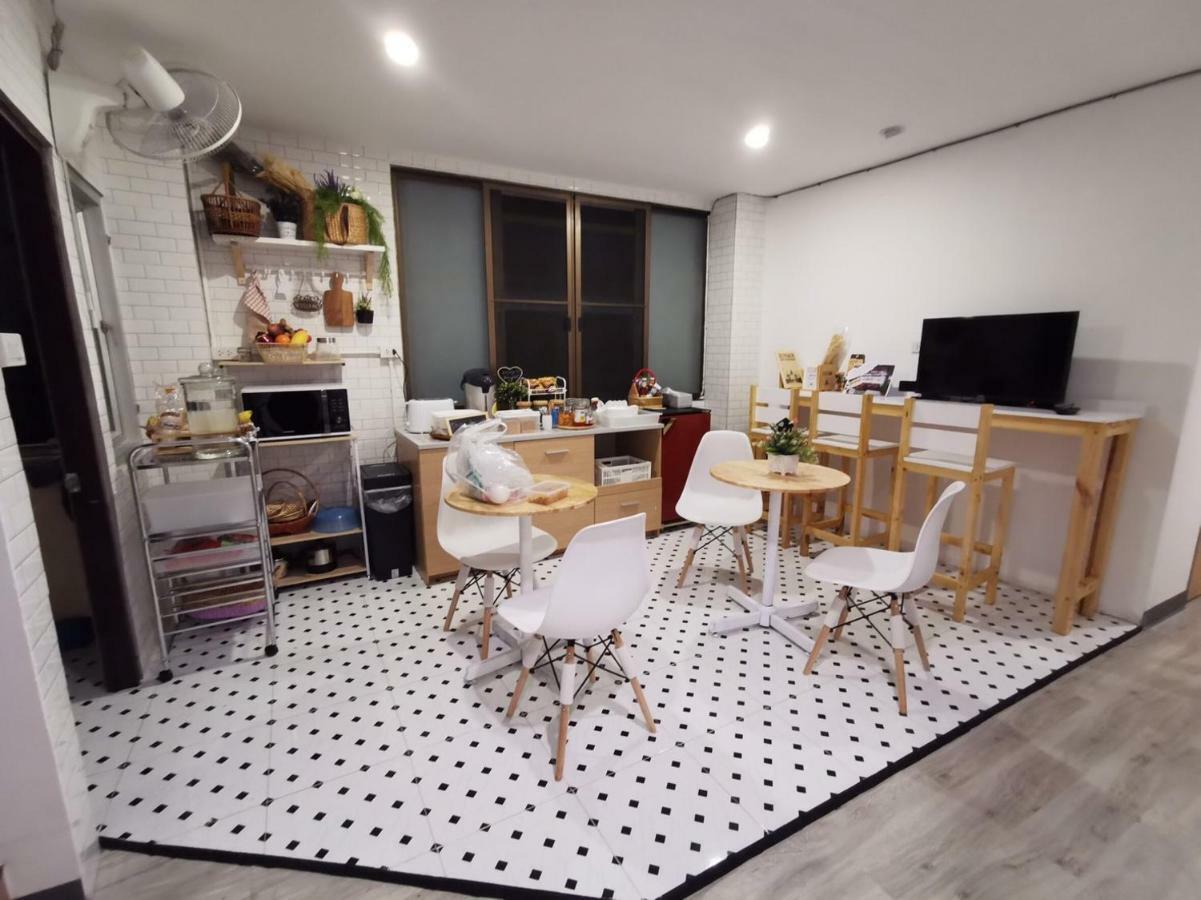 Albergue White House *