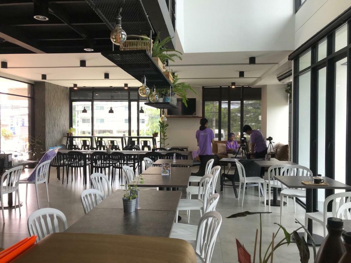 Baan Mae Suvarnabhumi Airport Apartment Bangkok