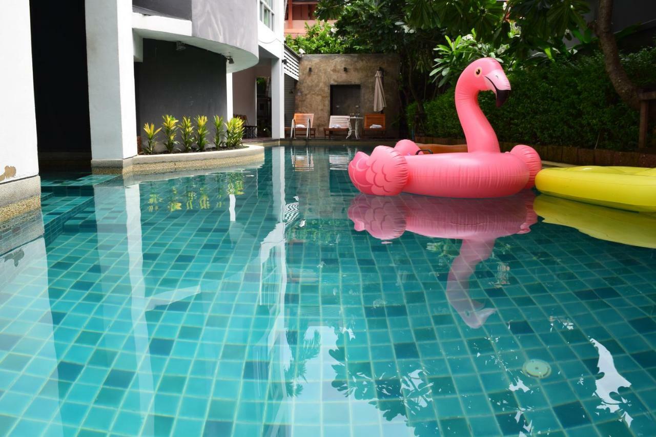 Peace Land Khaosan