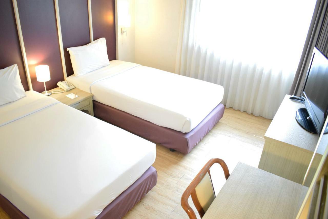 Trang Hotel, 3* Bangkok