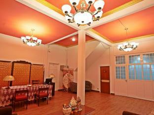 Bed & Breakfast The Myth - Sud Sathorn 3*