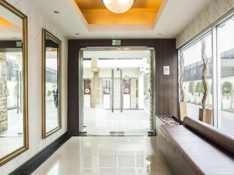 Hotel The Bells 3*