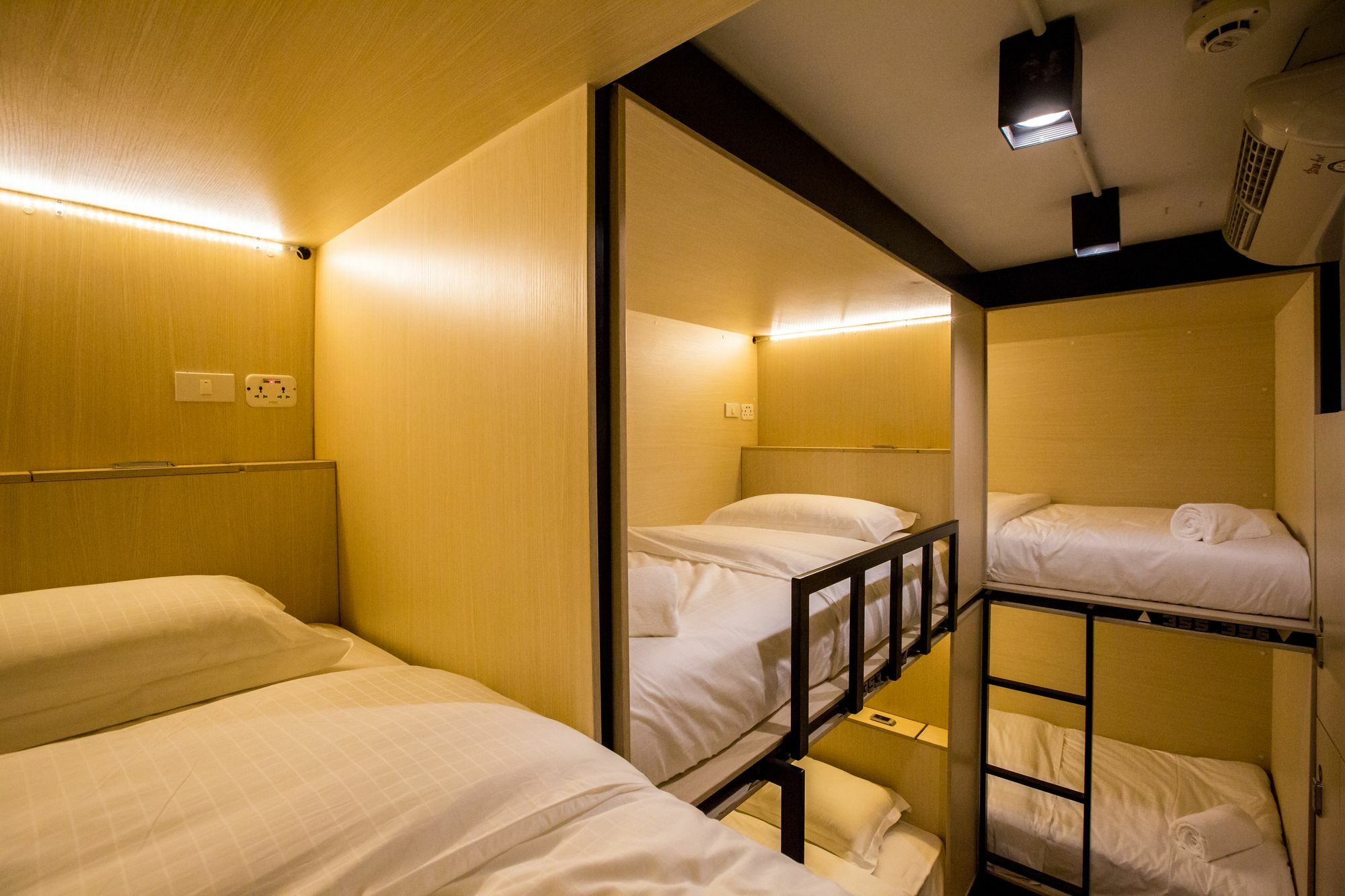Bed To Asrama Bangkok