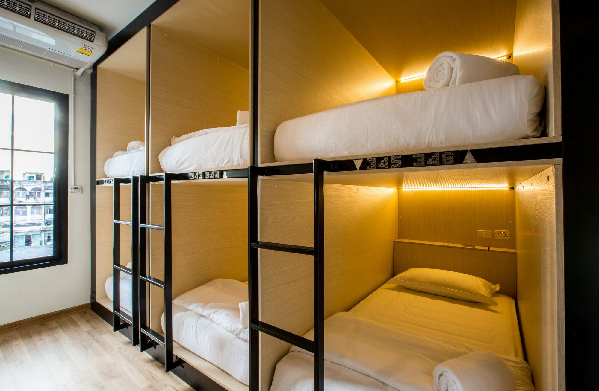 Bed To Hostel Bangkok