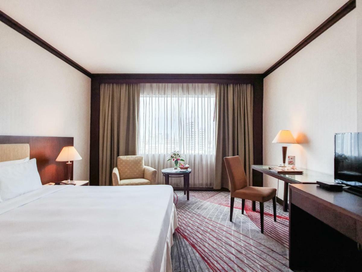 Zenith Sukhumvit Hotel