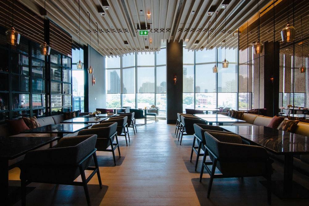 Hyatt Regency Sukhumvit Hotel