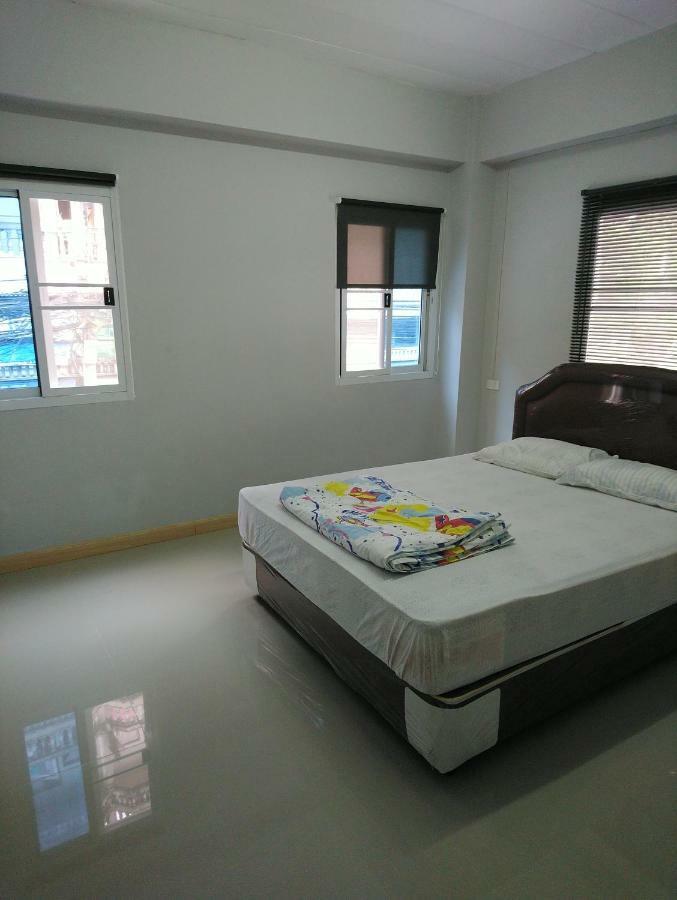 808 Pangsapuri Bangkok