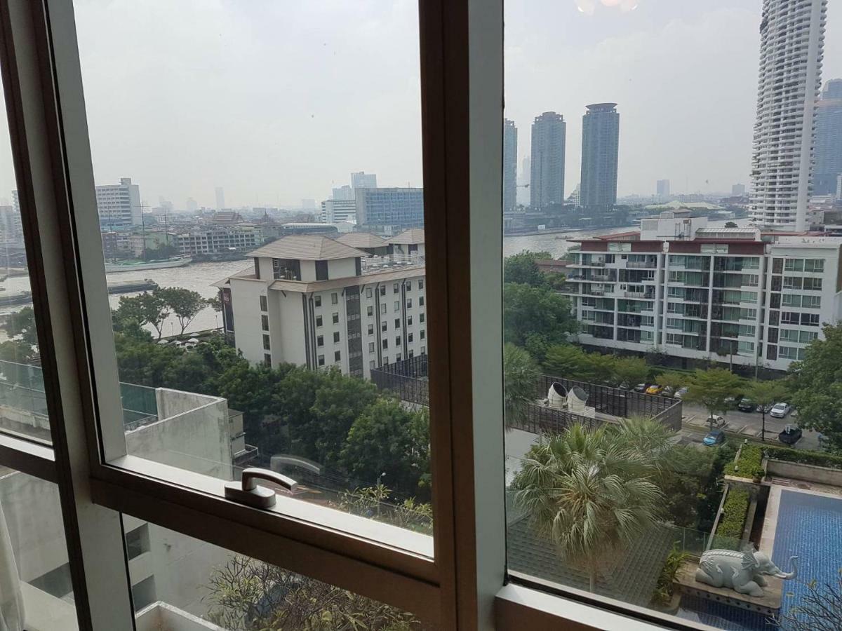 Riverside * Bangkok