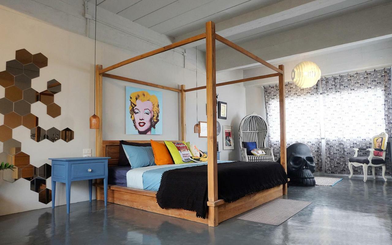 Villa Artistic And Quirky With A Copper Bath And Complimentary Snack Bangkok