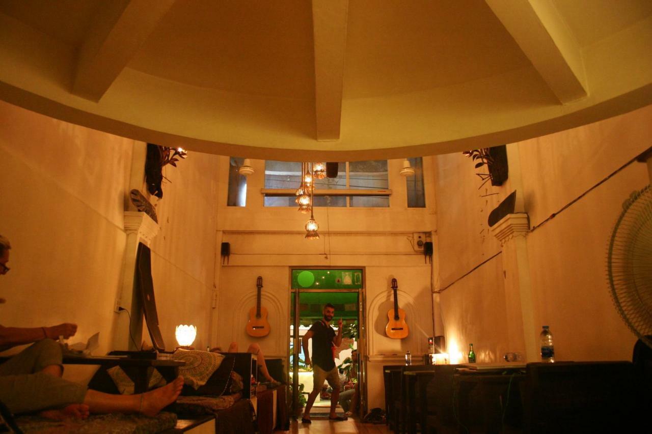 Born Free Albergue Banguecoque
