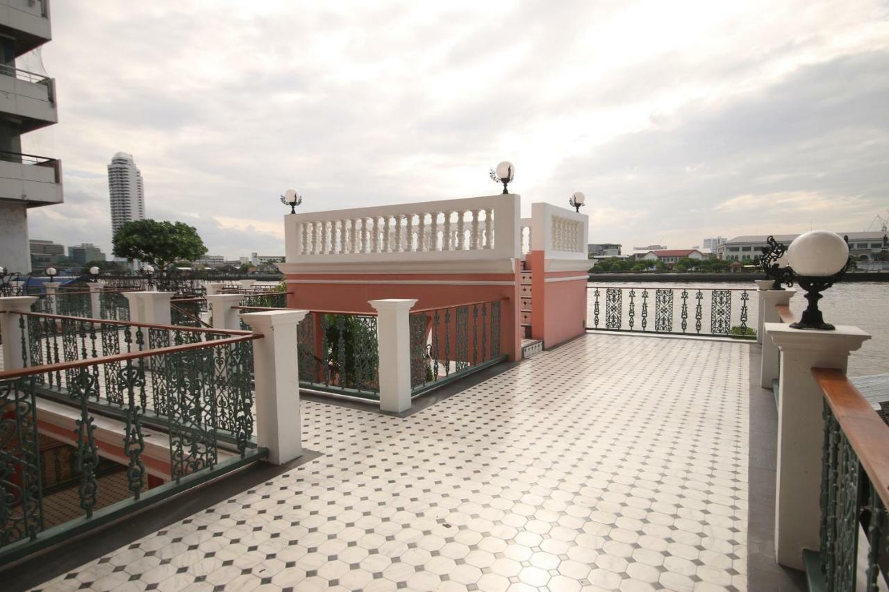 Hiranyakul House