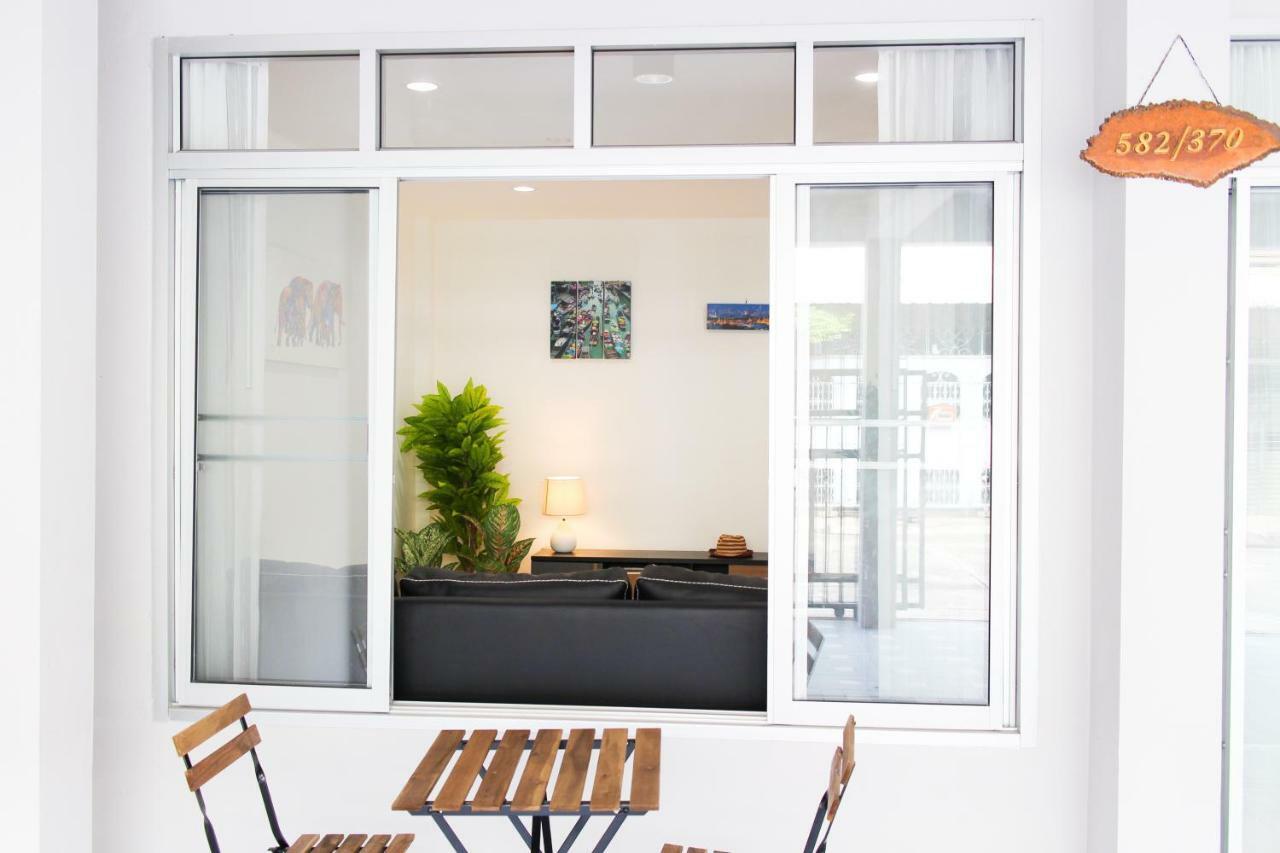 Holiday home Train Night Market To 2Min & Mrt To 3Min, Modern & Big House *