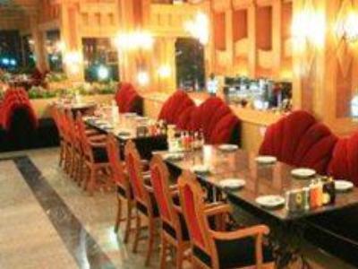 13 Coins Airport Ngam Wong Wan - Domestic Hotel 3*