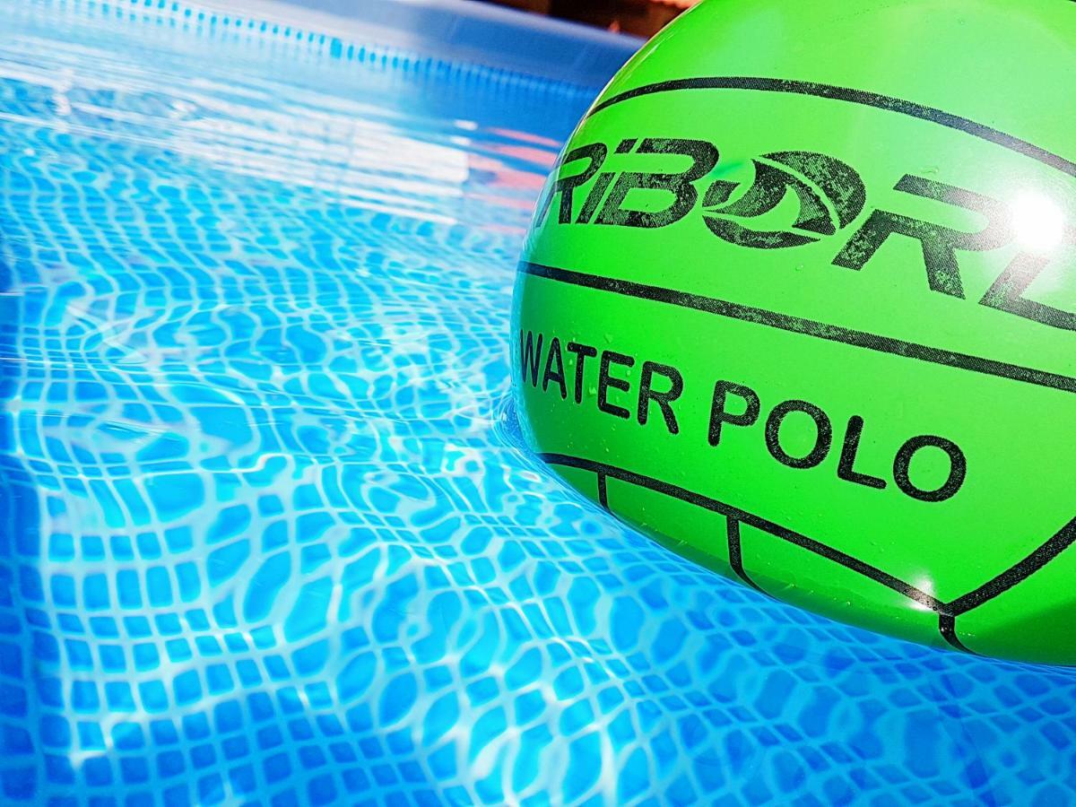 Private - Pool & Garden - Family Friendly - Center