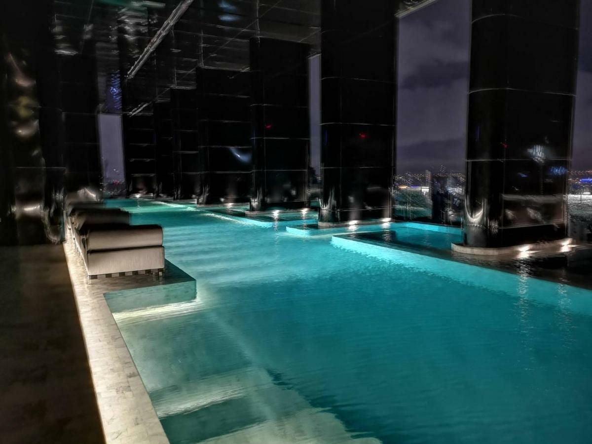 Apartment Luxurious & Romantic In The Heart Of Bkk. Mrt/bts!