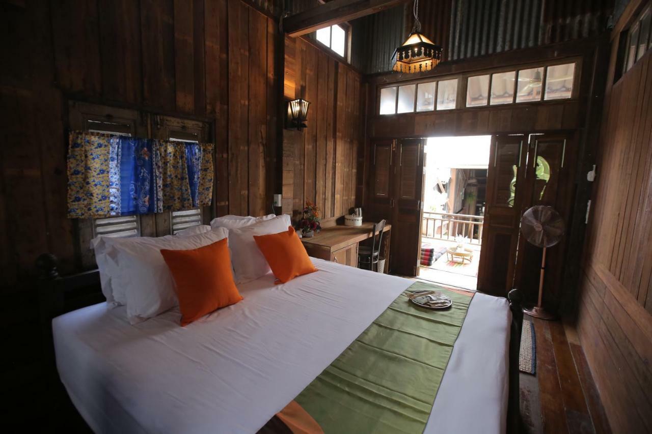 Guest house 274 Bed And Brews Bangkok