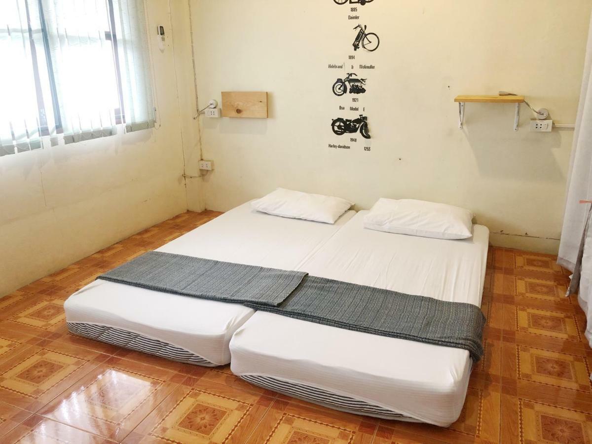 305hostel Bangkok
