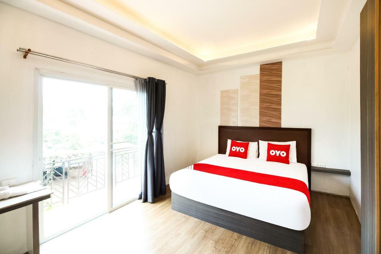 Oyo 271 The Romklao Resort Bangkok