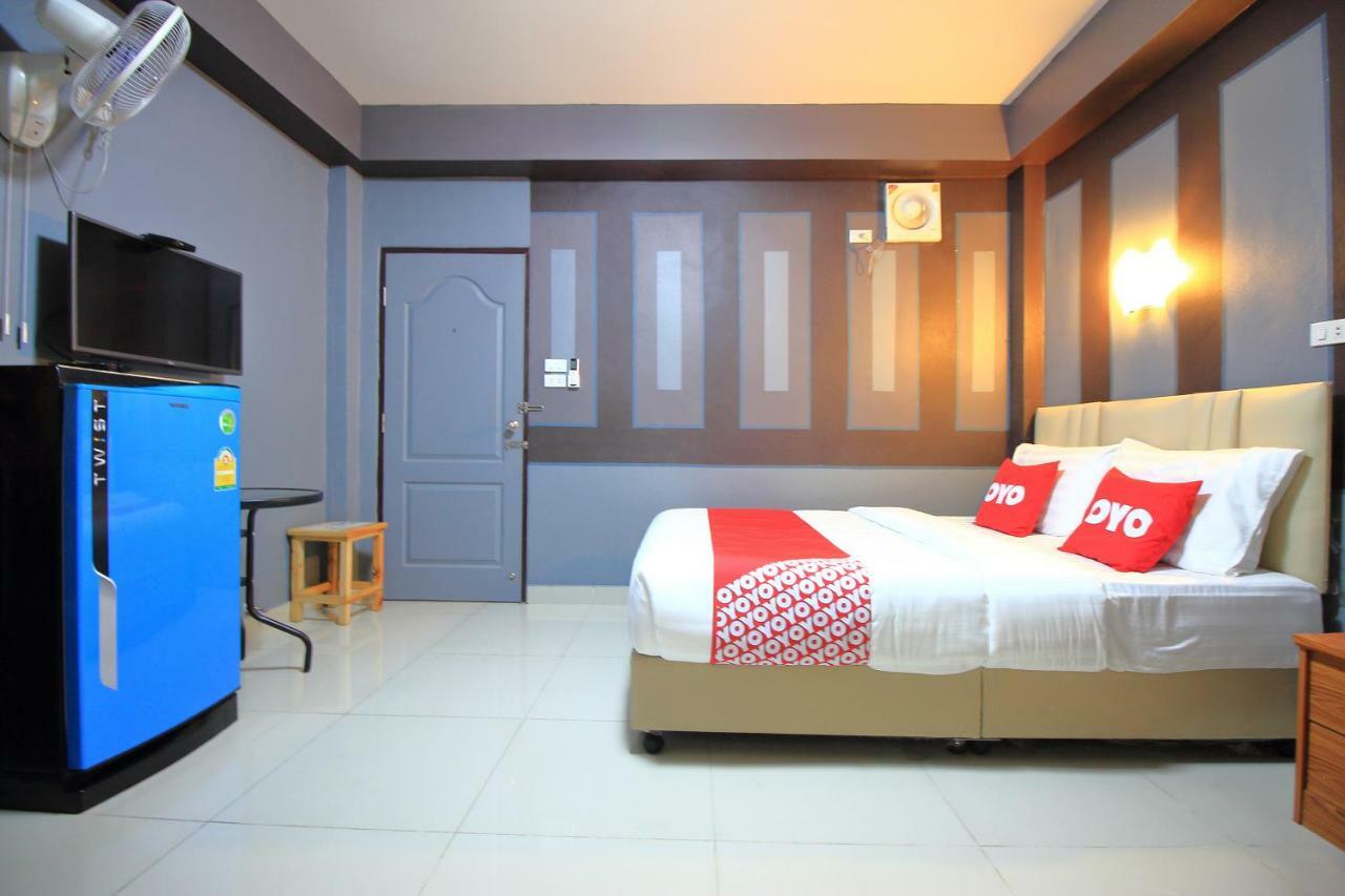 Hotel Oyo 302 Bb