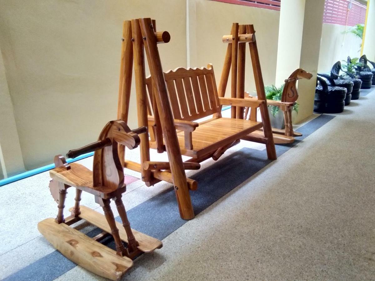 Baan Wanchart Hostel