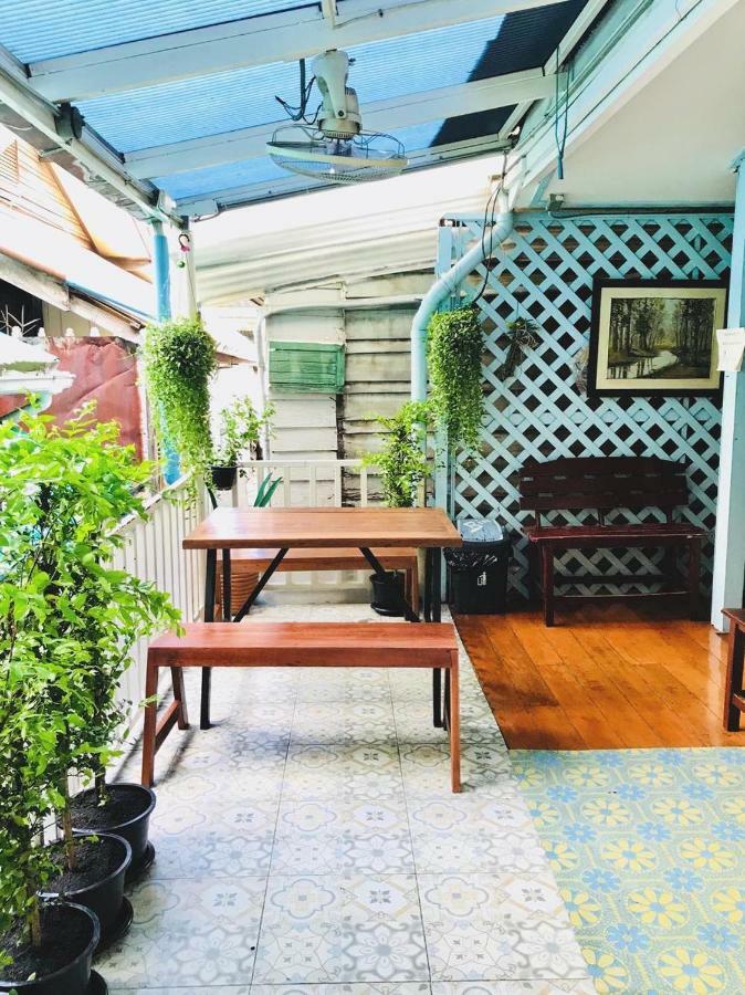 Baan Chanasongkram Hostel Bangkok