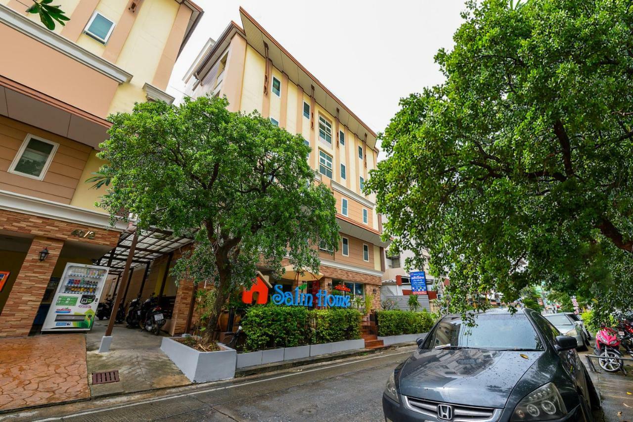Salin Ramkhamhaeng Hotel Bangkok