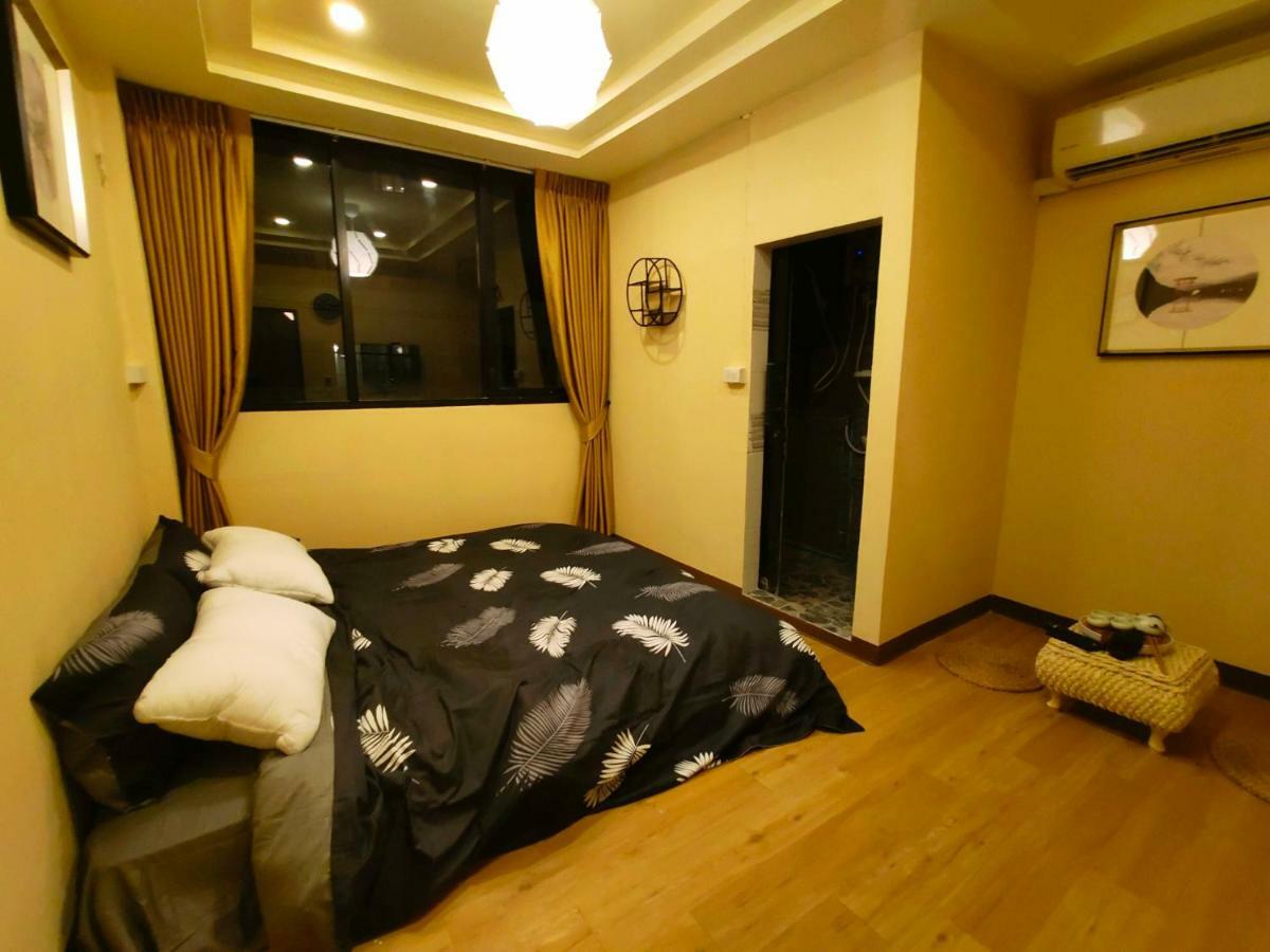 Guest house Meetu曼谷市中心特色旅馆，近火车夜市，免费早餐 Bangkok
