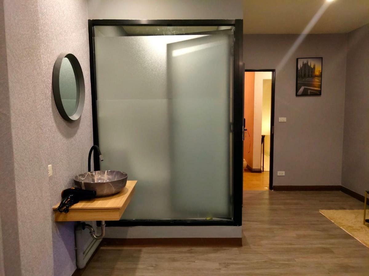 Guest house Meetu曼谷市中心特色旅馆，近火车夜市，免费早餐 Bangkok