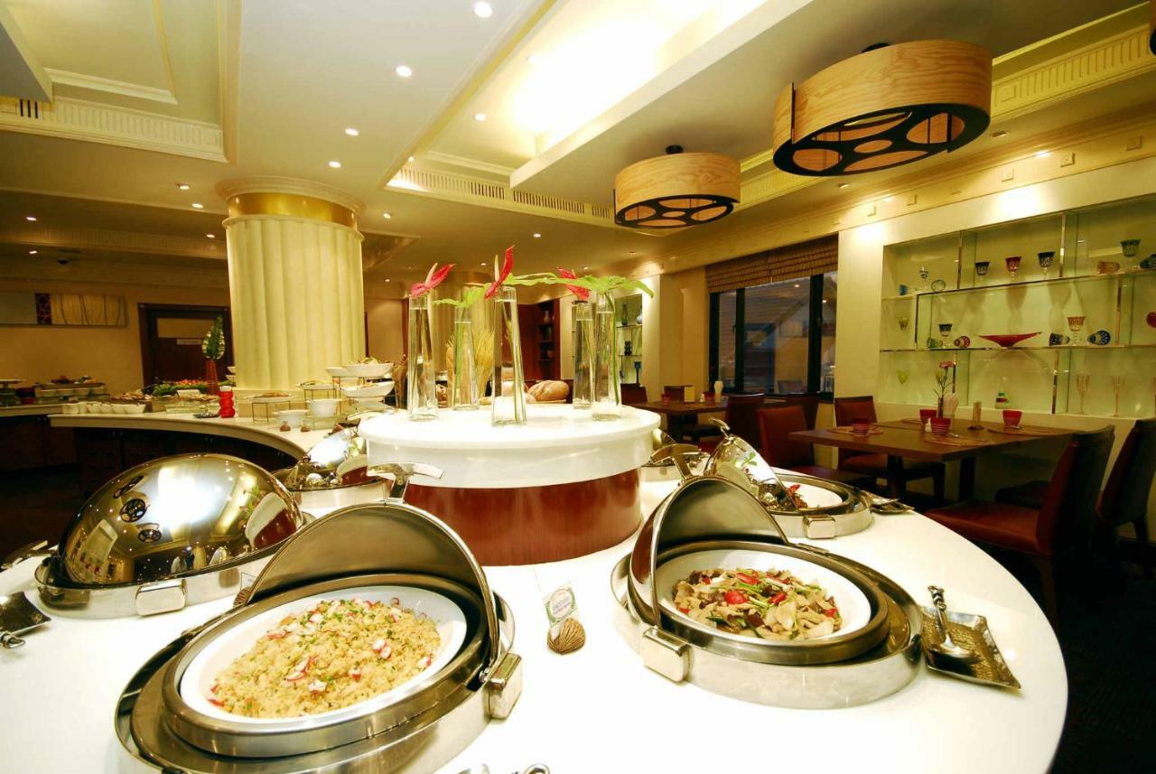 The Palazzo 4*