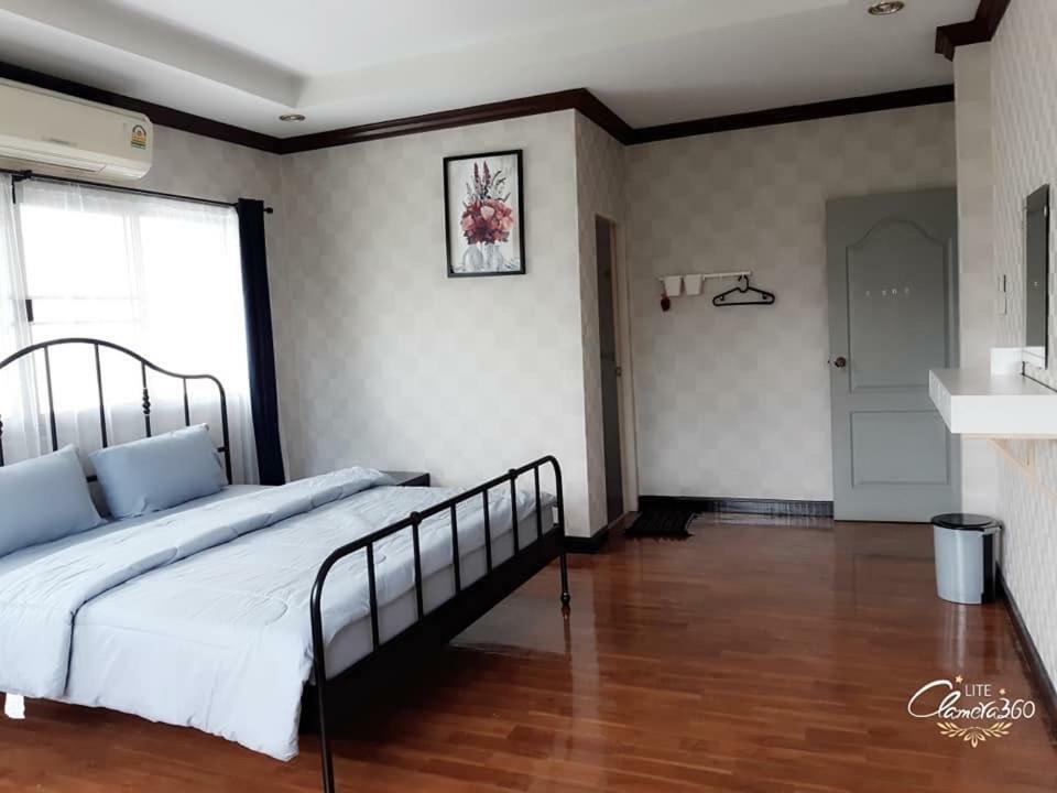 24 Donmuang Guest house