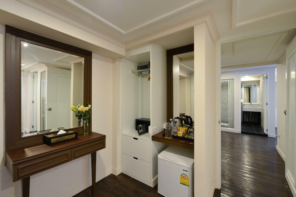 Siam Champs-elyseesi Unique Hotel, 3* Bangkok