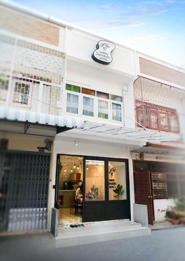 Hostel Sanookdee (adults Only)