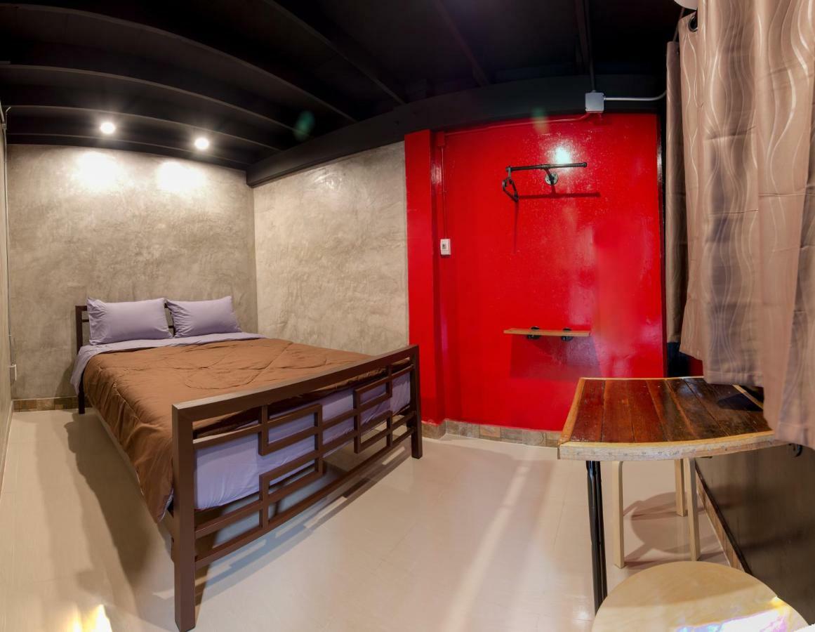 Albergue Sawatdee The Original