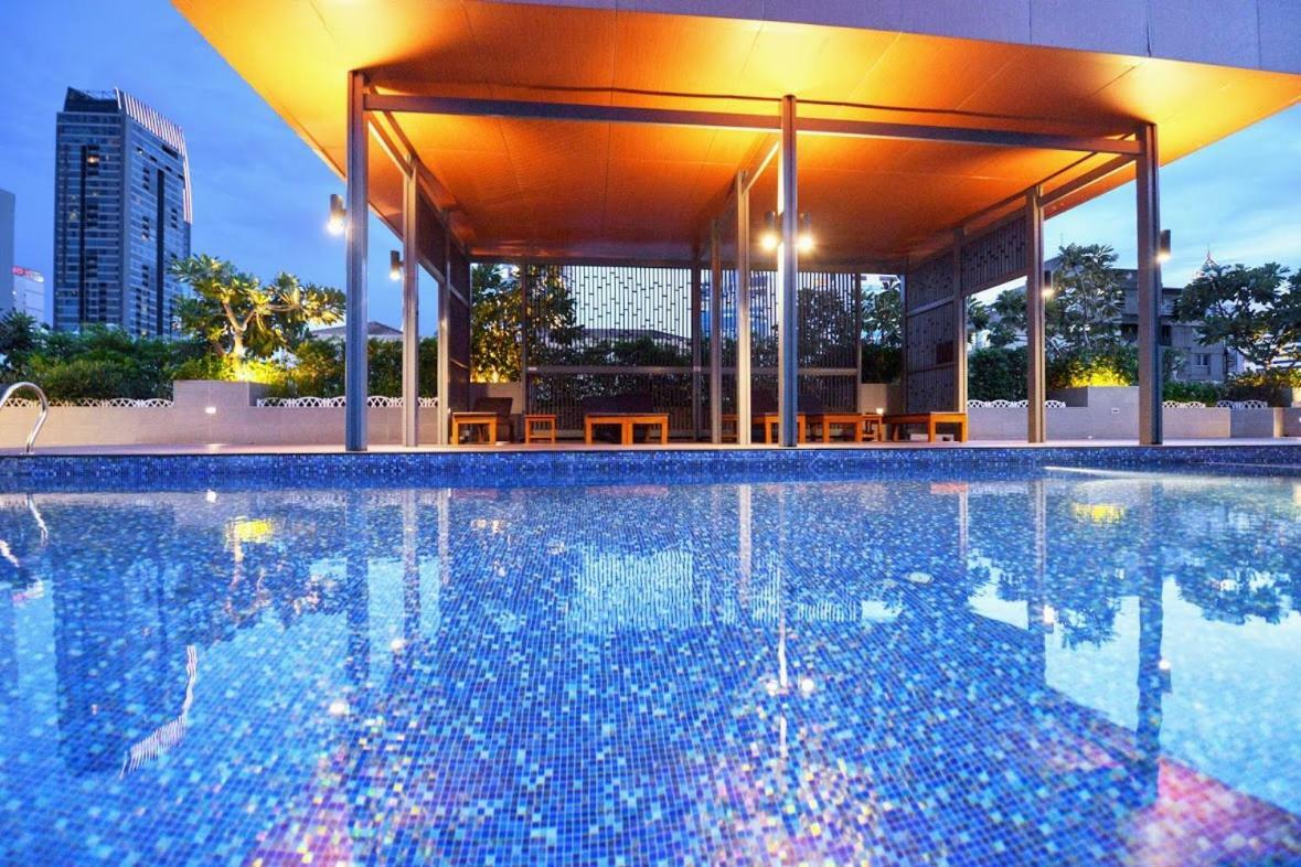 Dazzle By Ludoping Aparthotel Bangkok