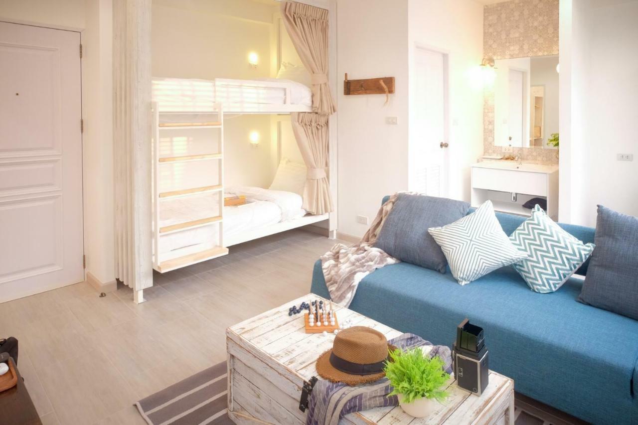 Acomodação com café da manhã  Hide And Seek Boutique Hometel Banguecoque