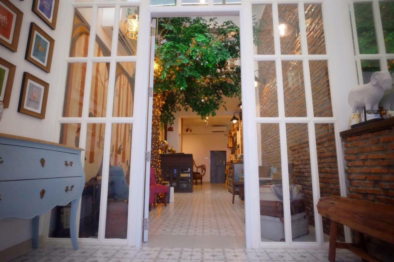 Bed & Breakfast Hide And Seek Boutique Hometel