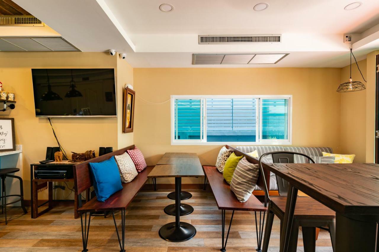 Maneeya Park Hotel 4*