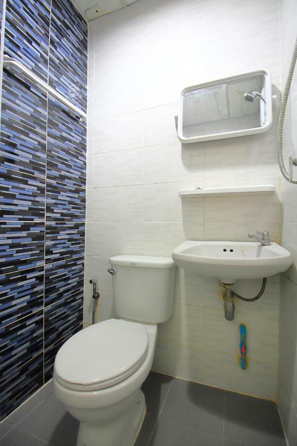 Oyo 302 Bb Hotel