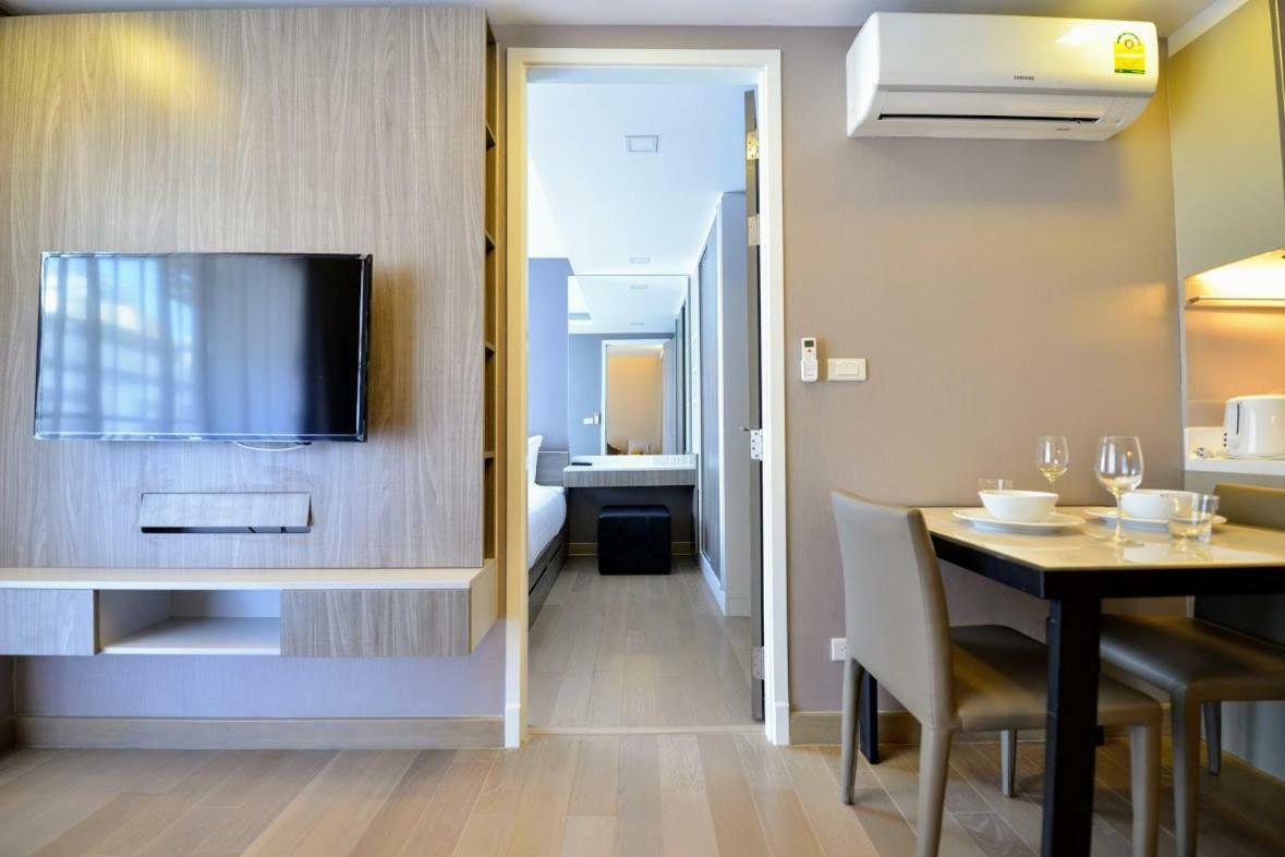 Aparthotel Dazzle By Ludoping *