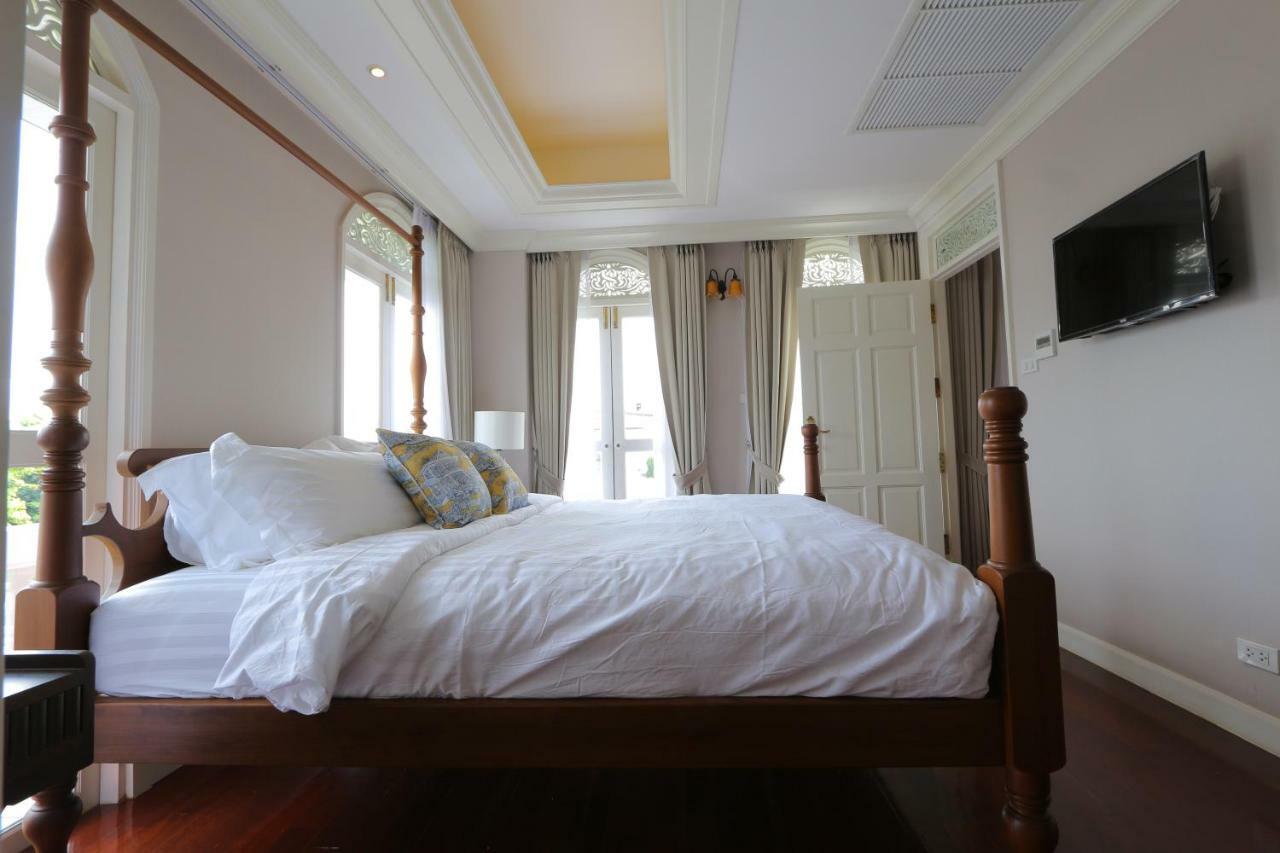 Hotel Hiranyakul House