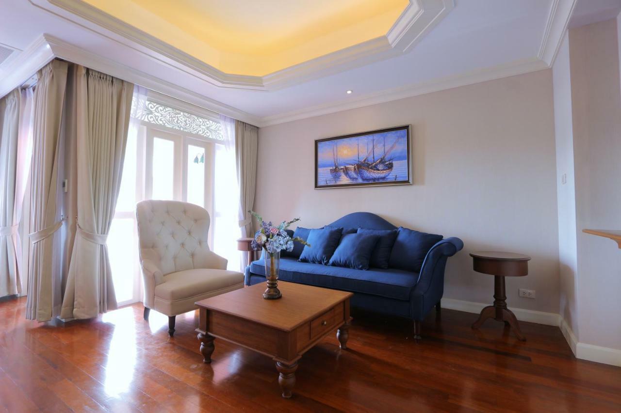 Hiranyakul House Hotel