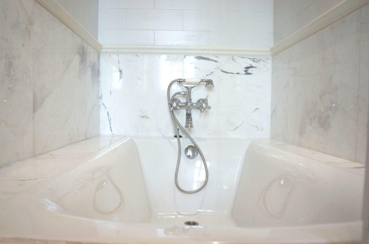 Hotel Hiranyakul House Bangkok
