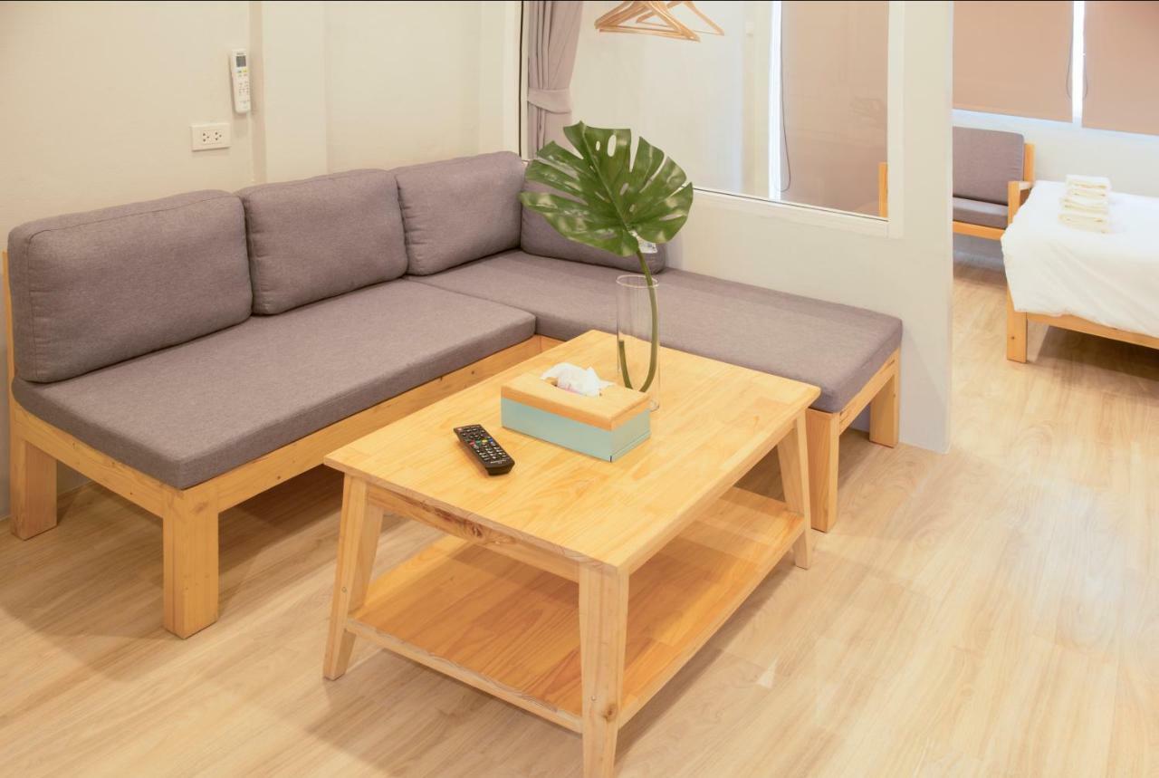 Ekanake Hostel Bangkok