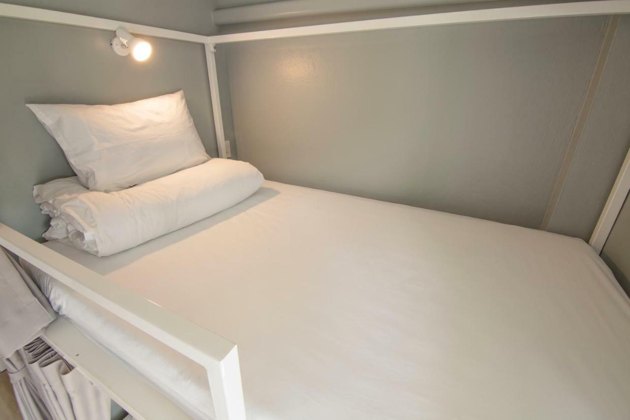 Ekanake Hostel Bangkok