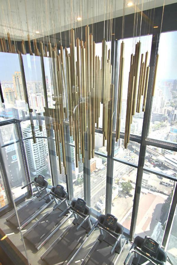 Luxurious & Romantic In The Heart Of Bkk. Mrt/bts! Bangkok