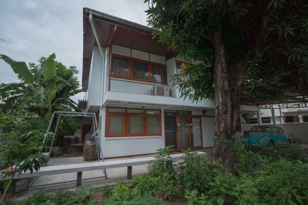 Dunah's Garden Homestay Bangkok