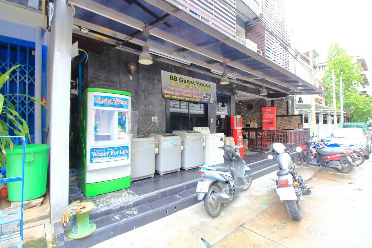 Hotel Oyo 302 Bb 3*