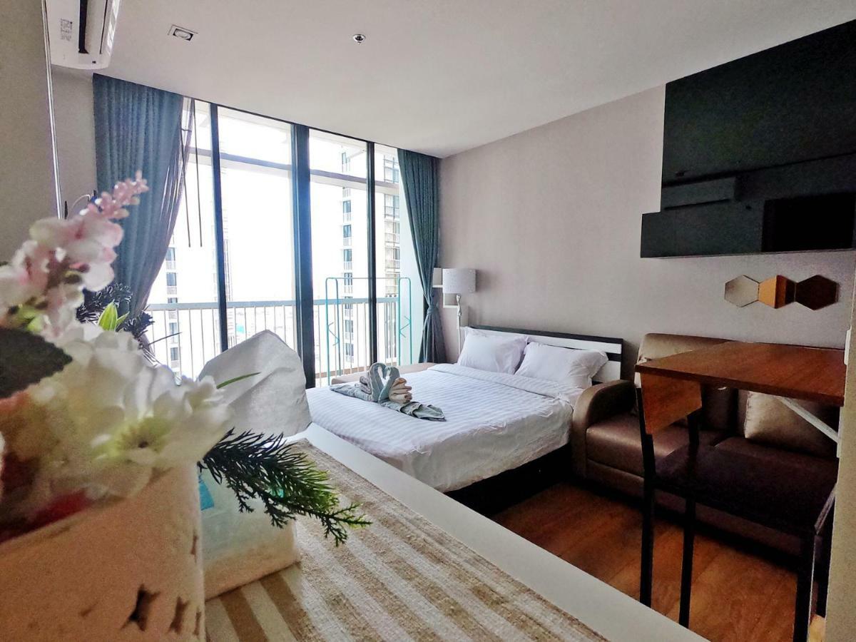 Apartment Rooftop Pool Gym Luxury Cozy @park24 Near Bts Bangkok