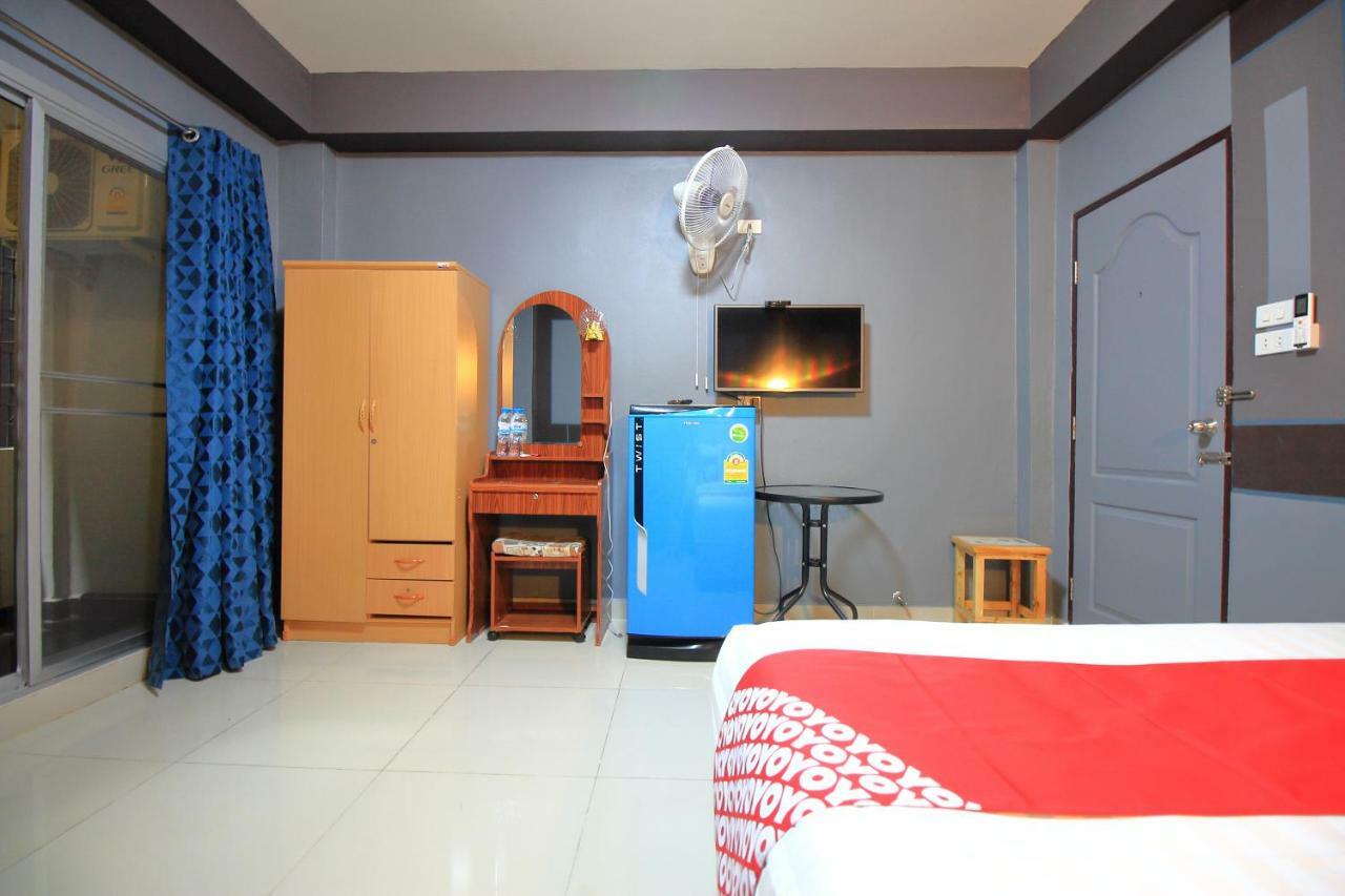 Oyo 302 Bb Hotel 3*