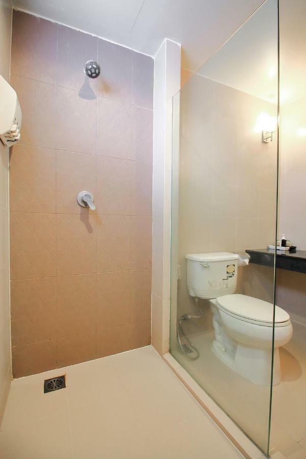 Hotel Oyo 307 Baan Udom Bangkok